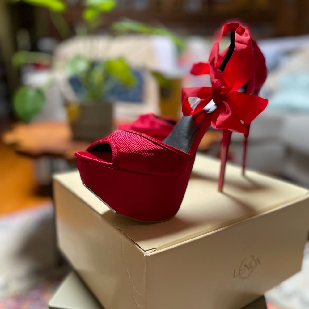GORGEOUS! Red Peep Toe Stiletto Heels With Ankle Ribbon Strap